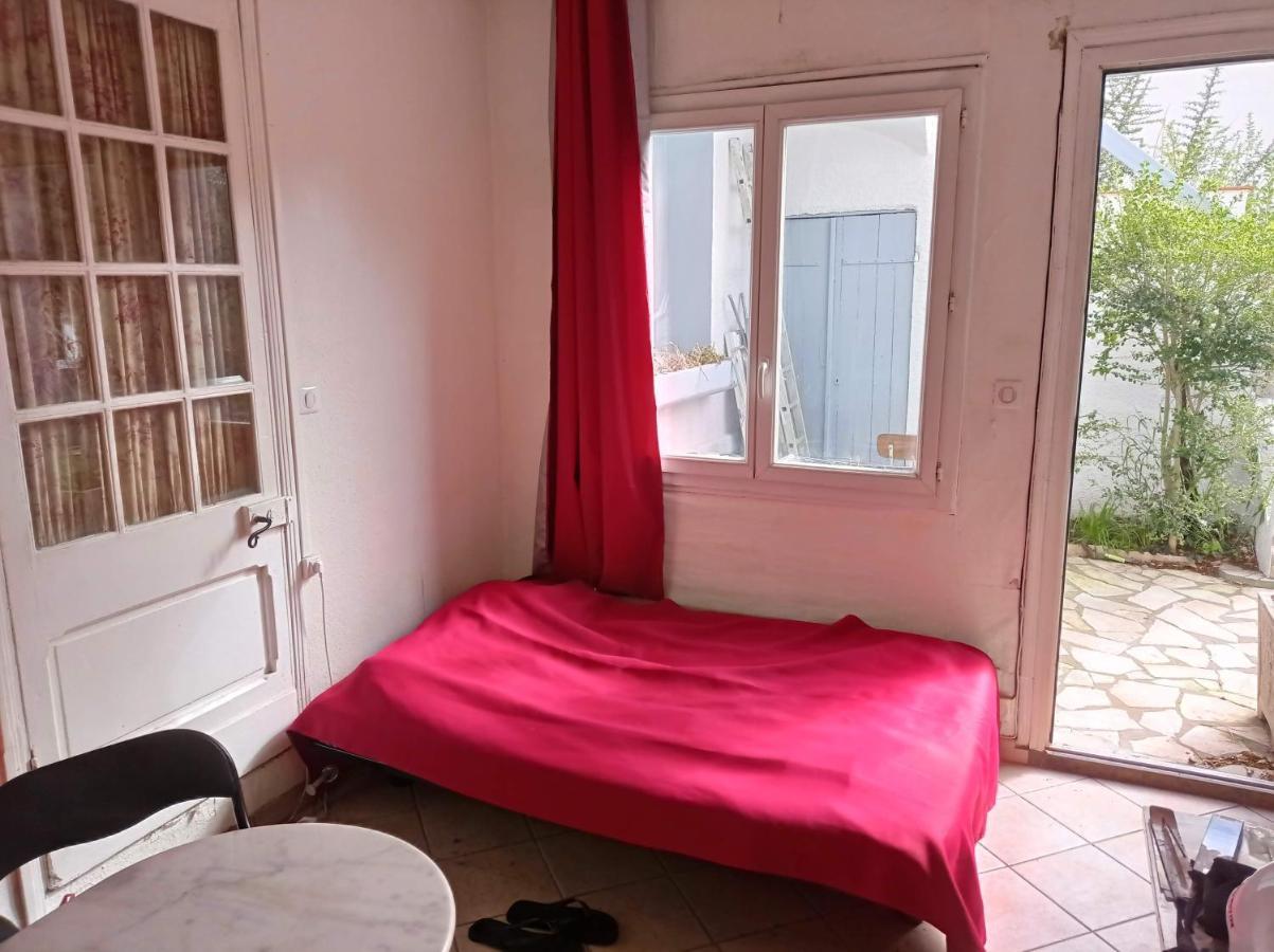 Chambre meublée indépendante, avec piscine, pour 2 personnes Toulouse Extérieur photo